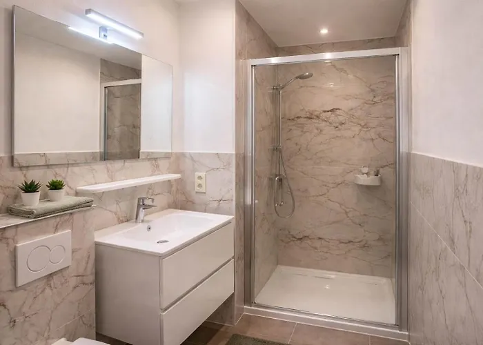 Apartment Manor And Free Parking *